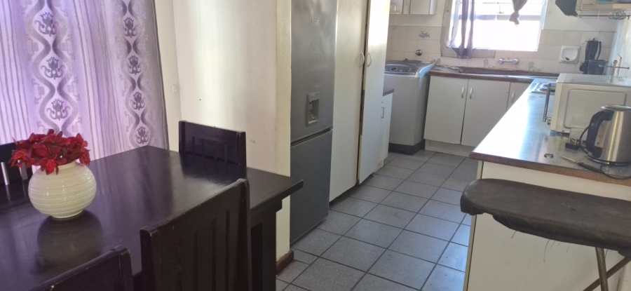 3 Bedroom Property for Sale in Clairewood Western Cape